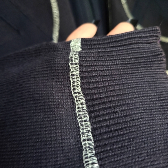 A/X Armani Exchange, Glitter Seams Zip Up Sweater - Picture 4 of 10